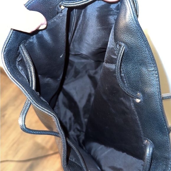 Victoria secret black fringe bucket backpack - Picture 12 of 16